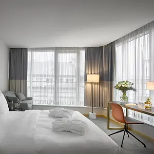https://kk-hotel-fenix.praguehotelsweb.com